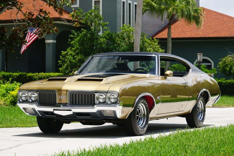1970 Oldsmobile 442 sold for $88,000