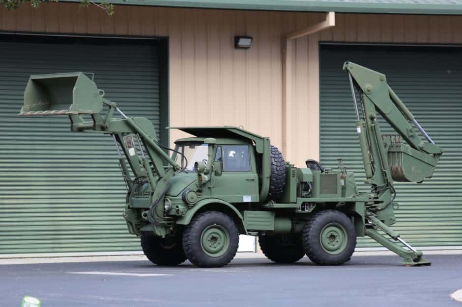 1989 Mercedes-Benz Unimog sold for $30,000