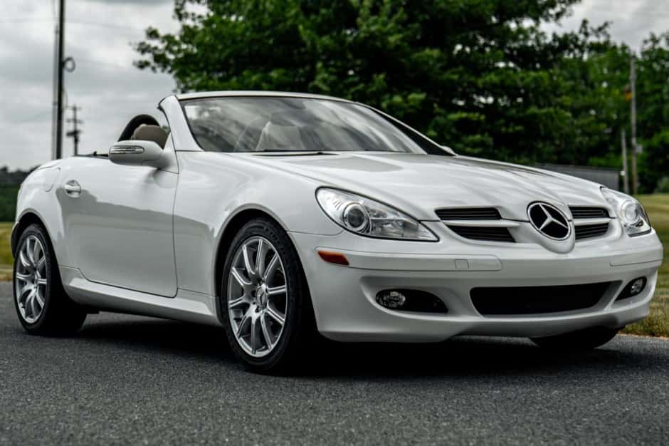 2005 Mercedes-Benz SLK-Class sold for $13,500
