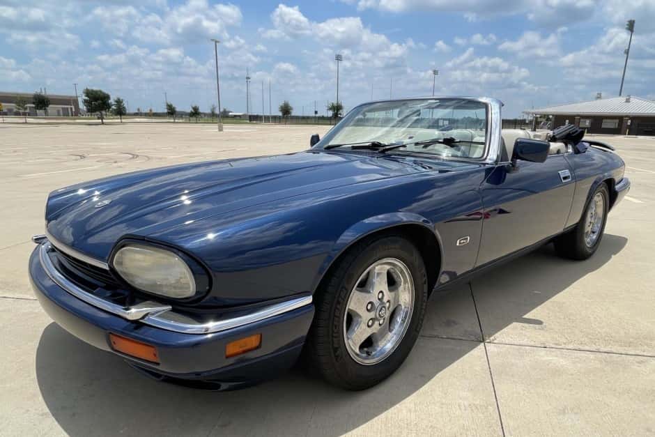 1995 Jaguar XJS sold for $7,900