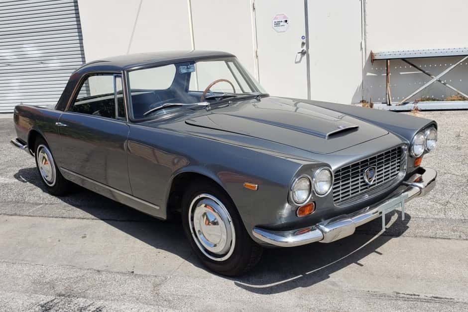 1966 Lancia Flaminia sold for $50,000