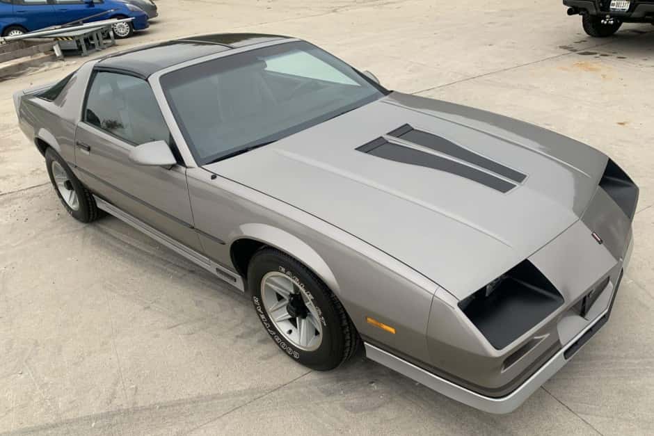 1983 Chevrolet Camaro 3rd Generation 1982-1992 sold for $16,750