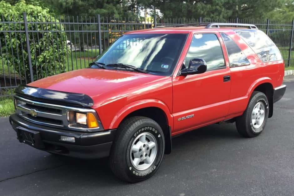 1997 Chevrolet Blazer 1995-2004 sold for $8,600