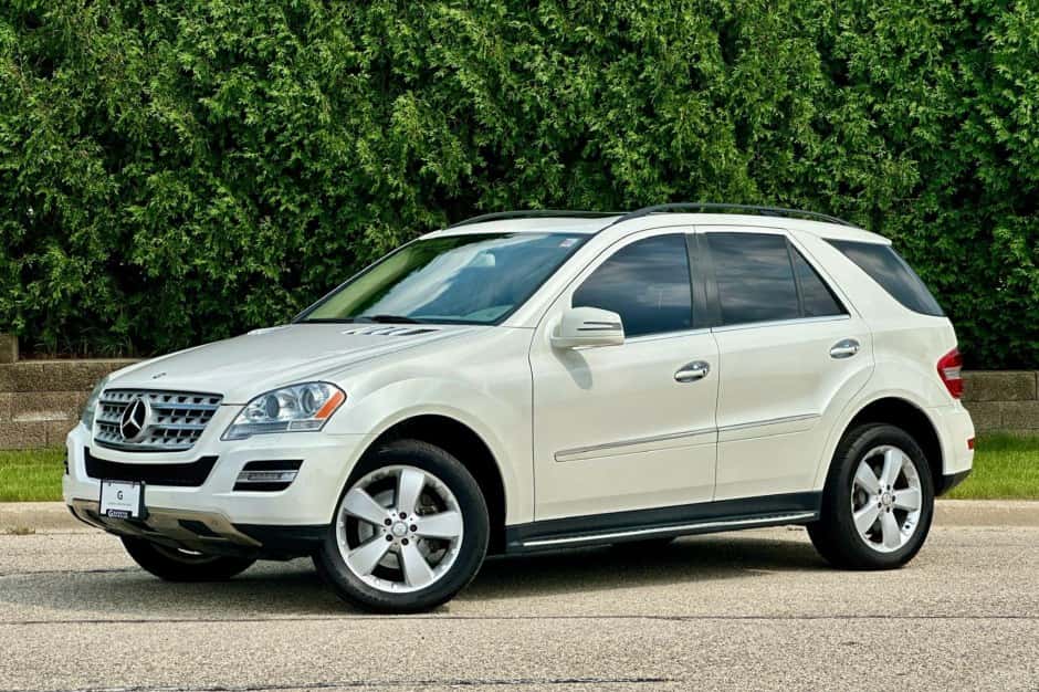 2011 Mercedes-Benz M-Class & GLE-Class sold for $18,000