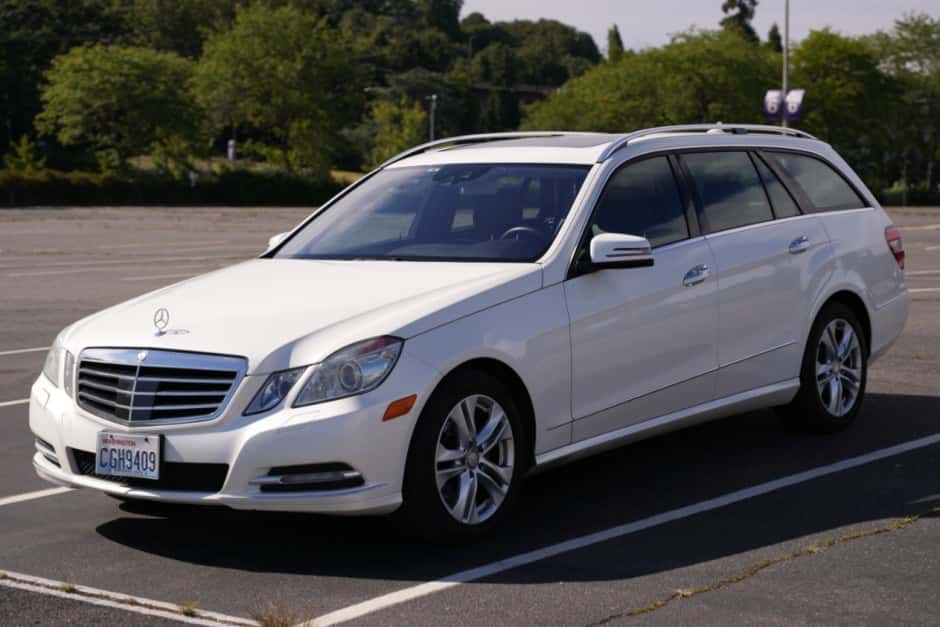2011 Mercedes-Benz W212 E-Class sold for $12,250