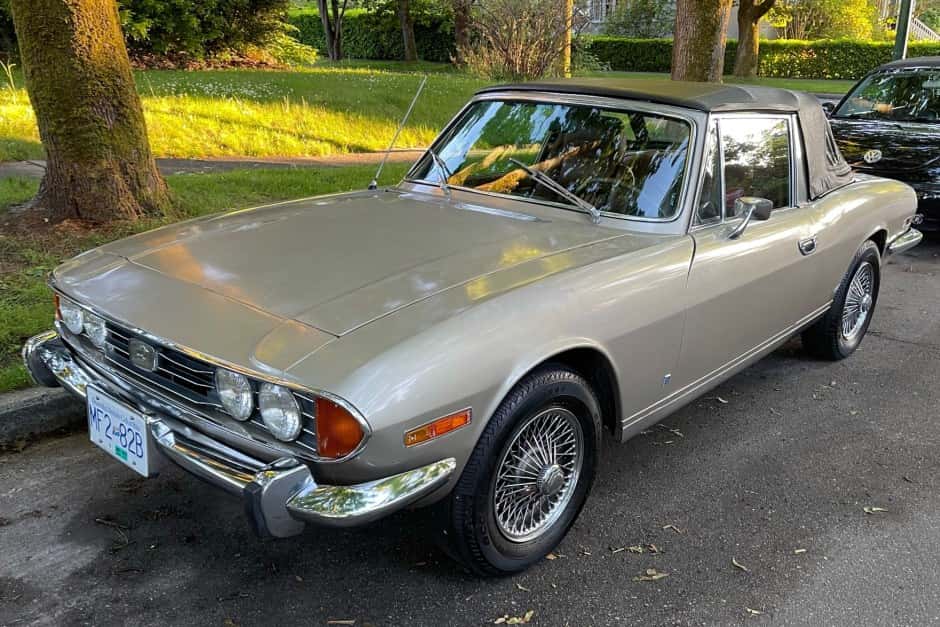 1971 Triumph Stag sold for $4,600