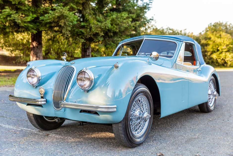 1953 Jaguar XK120 sold for $67,500