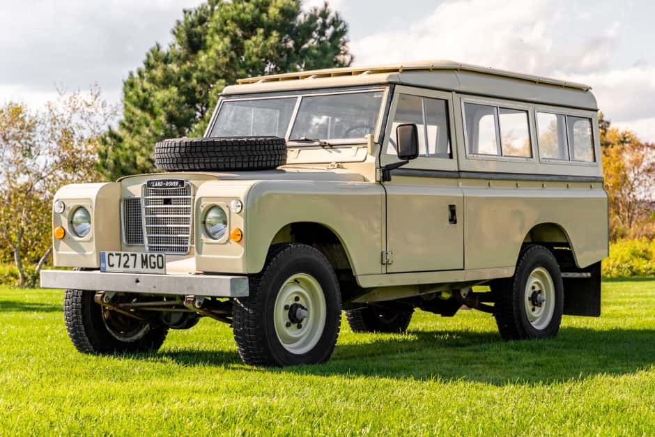 1984 Land Rover Series 109 sold for $51,500