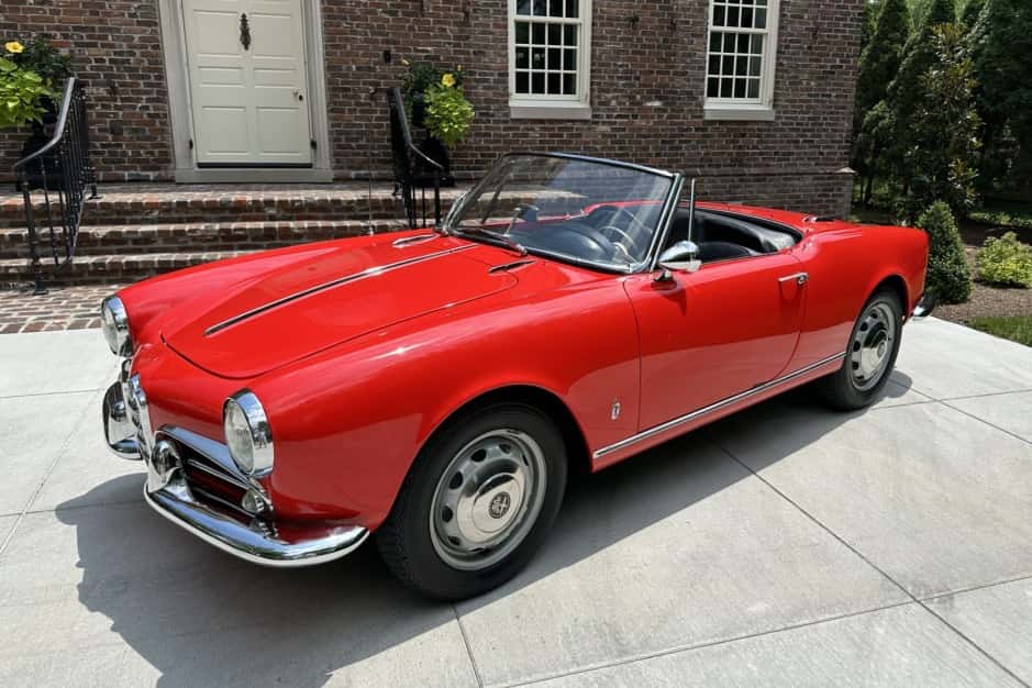 1961 Alfa Romeo 750/101 Series Giulietta & Giulia sold for $50,000