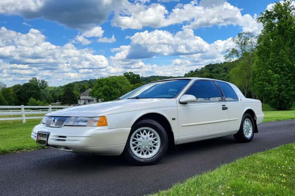 1994 Mercury Cougar sold for $6,200