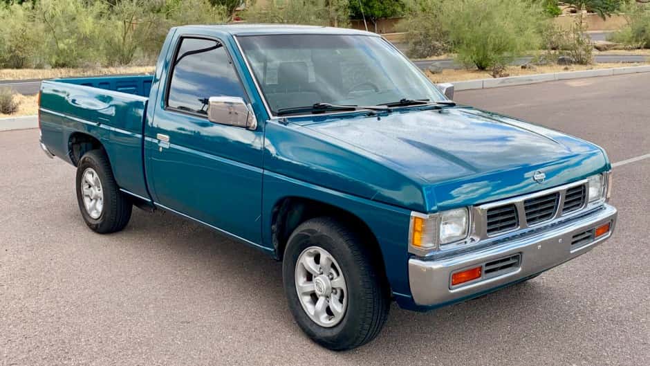 1997 Nissan Pickup sold for $6,300
