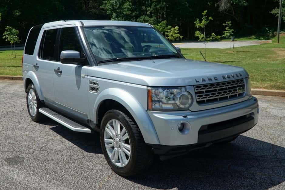 2010 Land Rover LR4 sold for $10,000