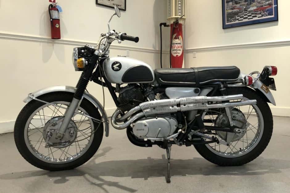 1964 Honda CL72, CB72, CA72, & C72 sold for $4,800