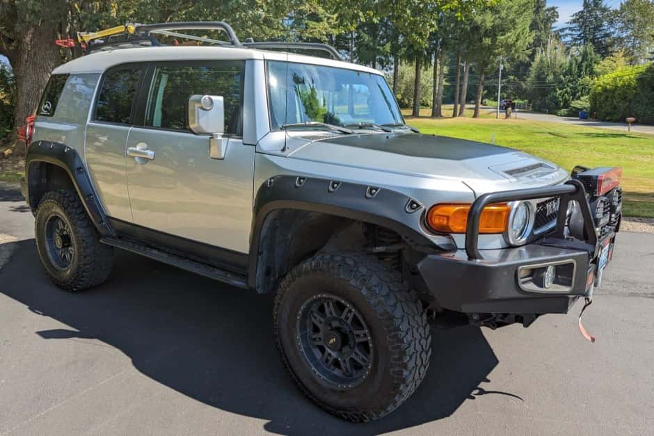 2007 Toyota FJ Cruiser sold for $26,250