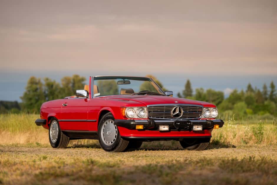 1989 Mercedes-Benz R107 SL sold for $34,500