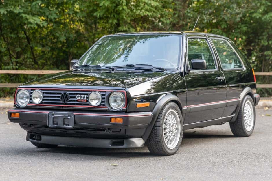 1989 Volkswagen GTI Mk2 sold for $18,000