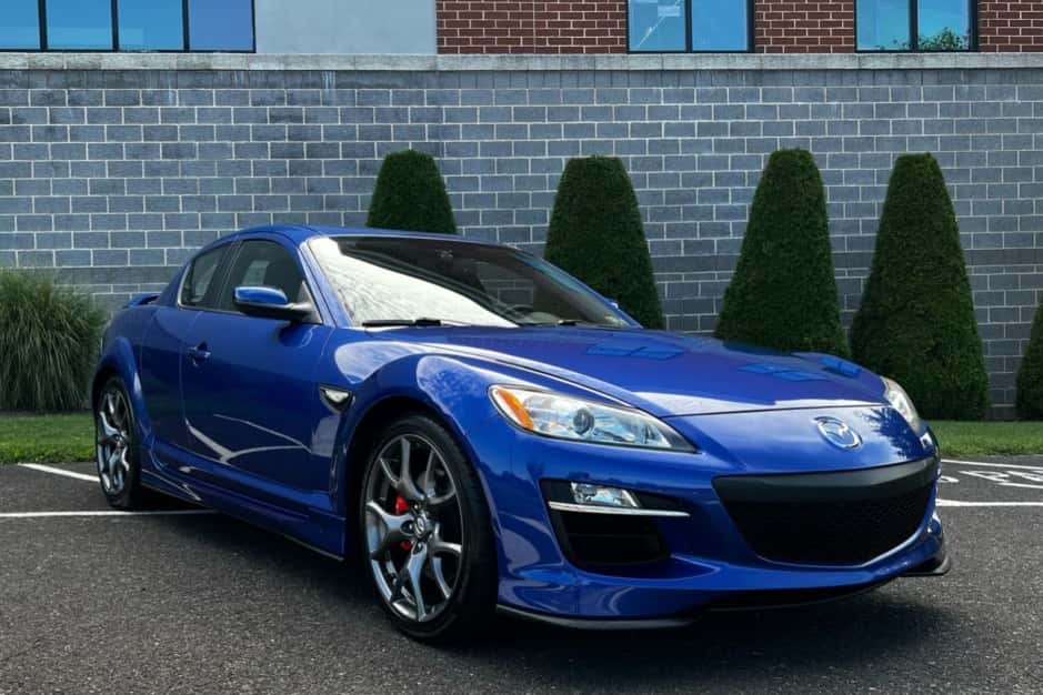 2009 Mazda RX-8 sold for $16,000