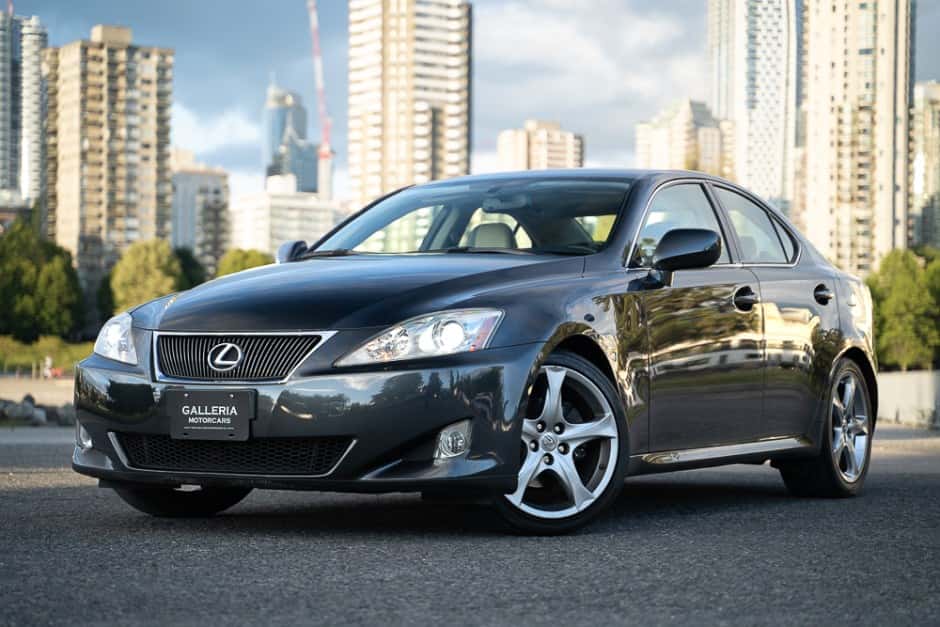 2008 Lexus IS sold for $11,361