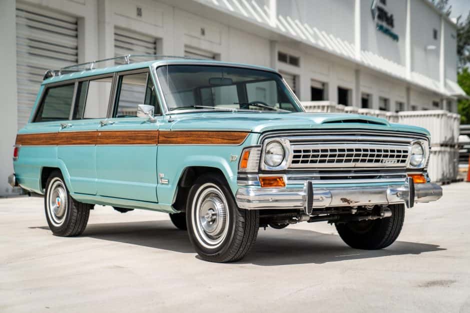 1970 Jeep SJ Wagoneer sold for $36,000