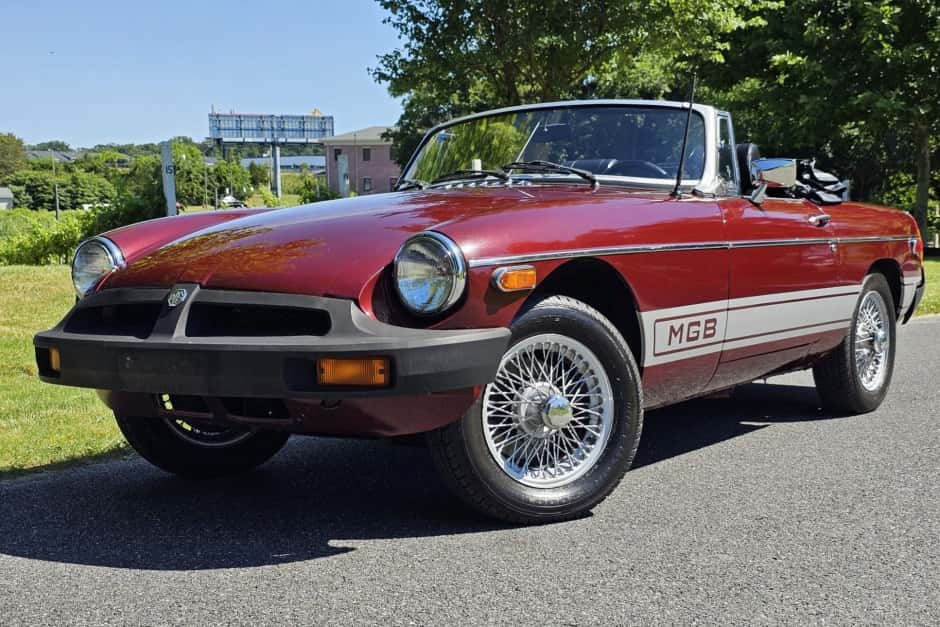 1980 MG MGB sold for $4,400