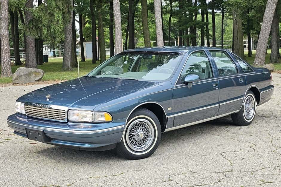 1993 Chevrolet Caprice sold for $13,571