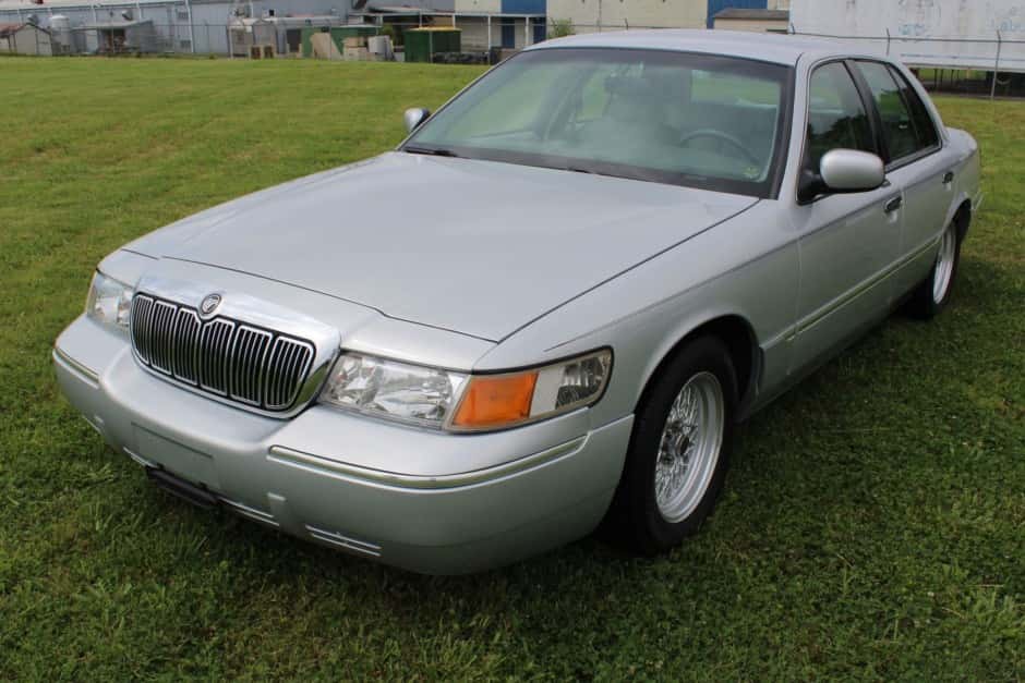 2000 Mercury Marquis & Grand Marquis sold for $9,500