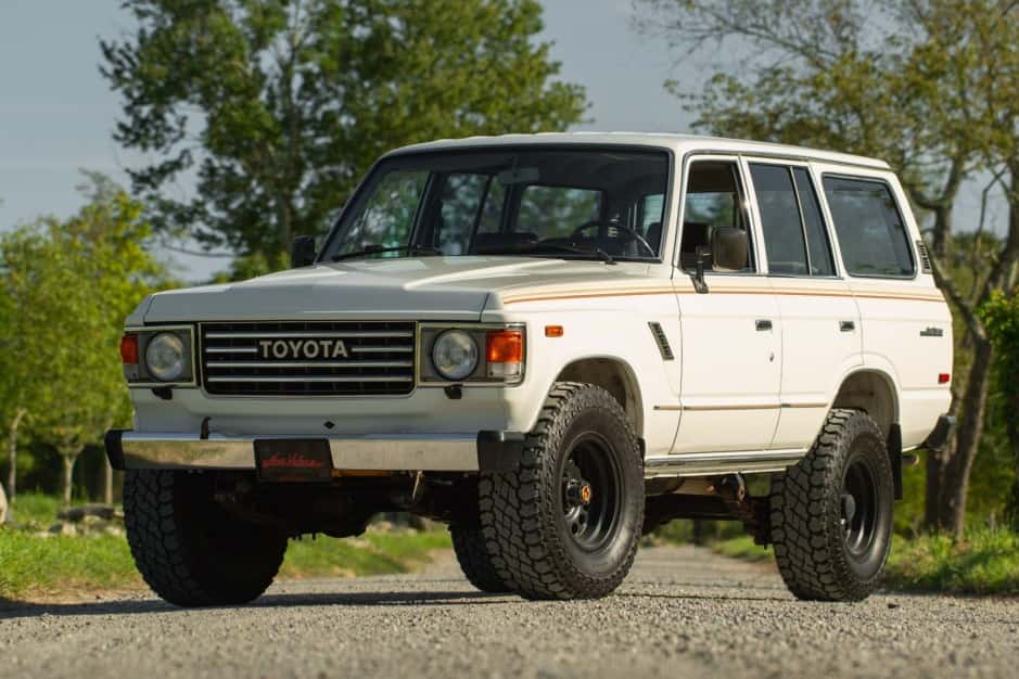 1987 Toyota Land Cruiser 60-Series sold for $30,500