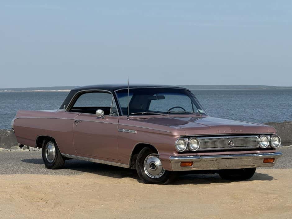 1963 Buick Skylark sold for $13,250