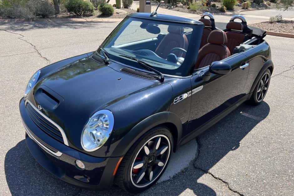 2008 Mini R52 Cooper Convertible sold for $17,999
