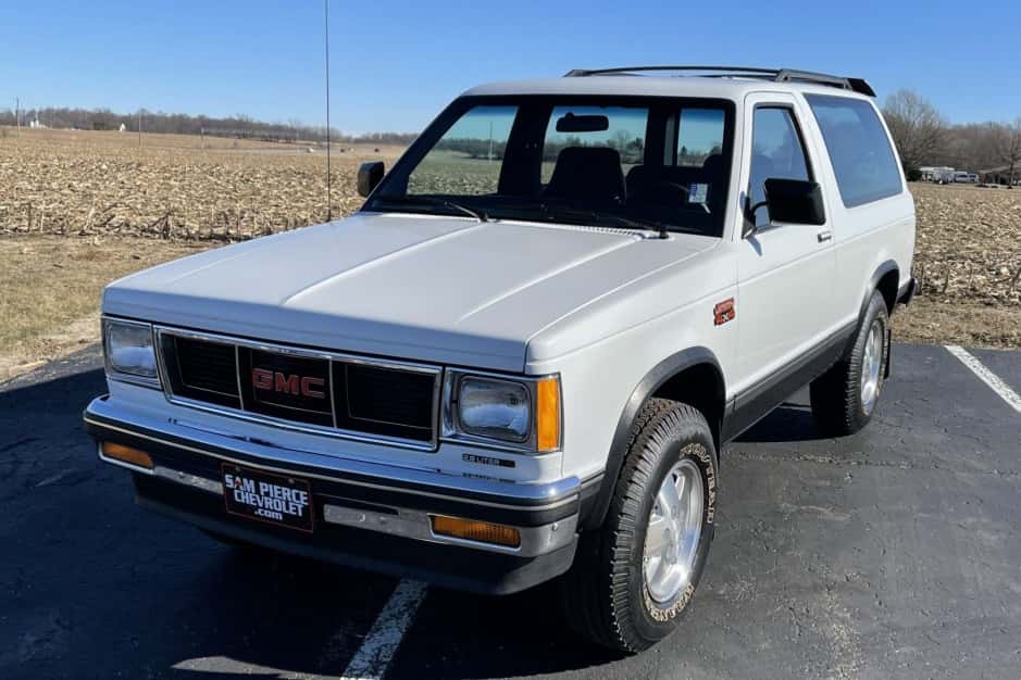 1985 GMC S-15 Jimmy sold for $12,500