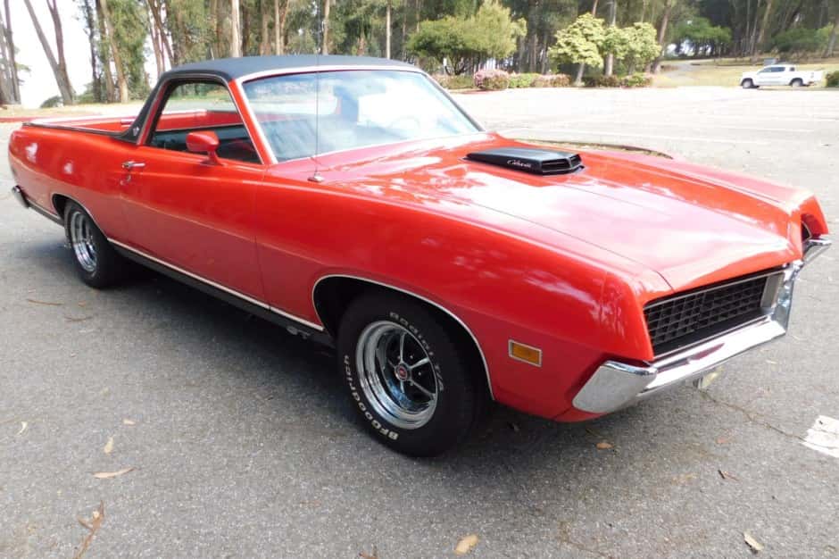 1971 Ford Ranchero sold for $32,000