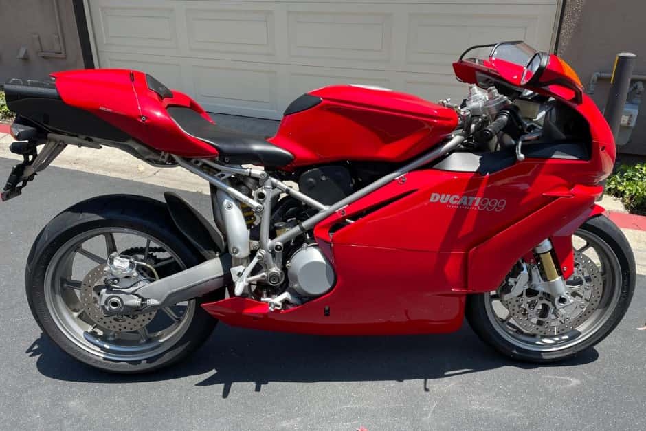 2003 Ducati 999 sold for $6,100