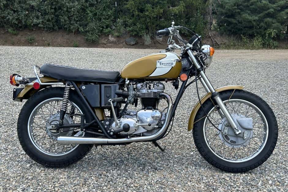 1972 Triumph Bonneville T120 sold for $11,000