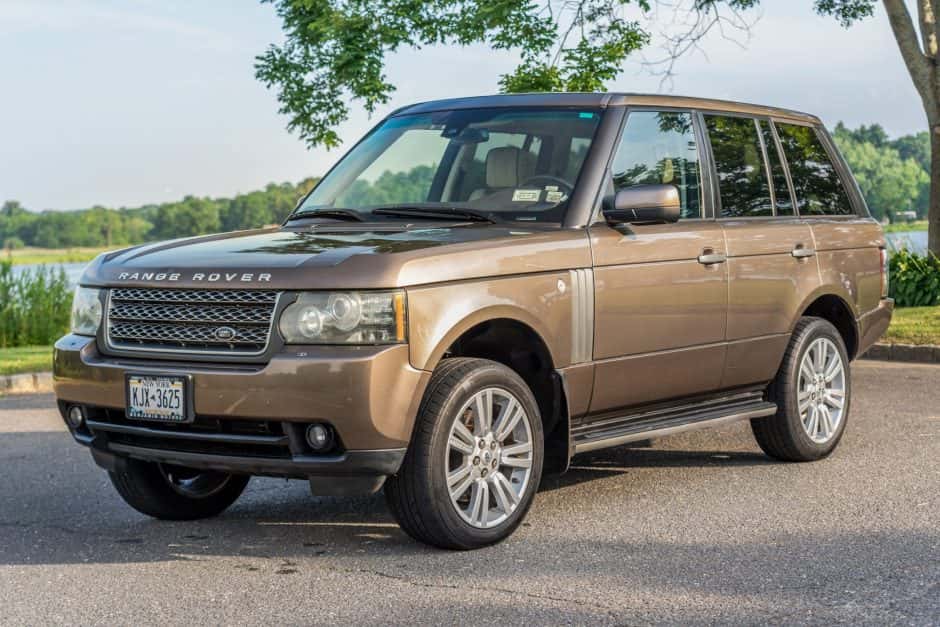 2010 Land Rover Range Rover L322 sold for $19,750