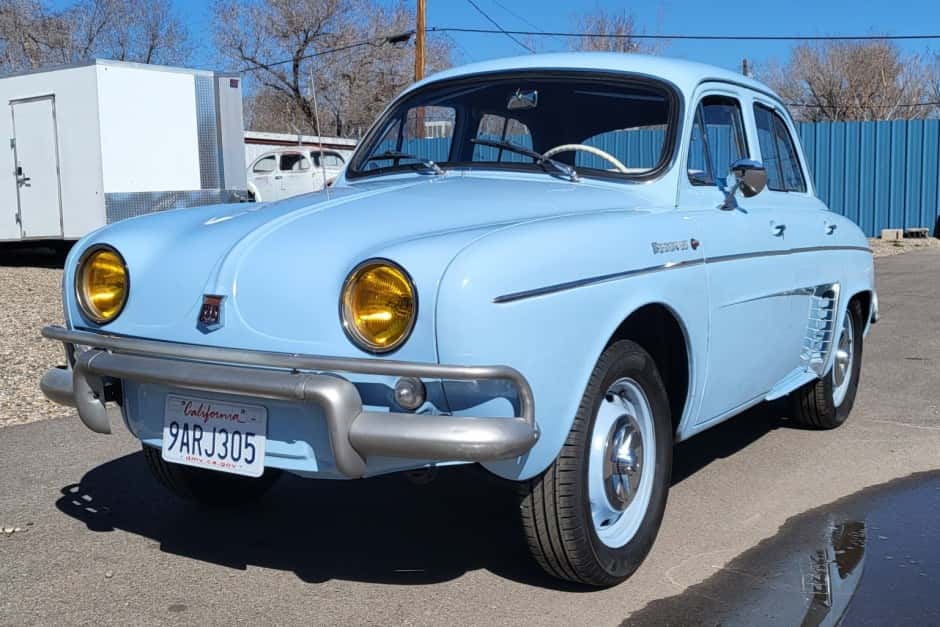 1964 Renault Dauphine sold for $10,853