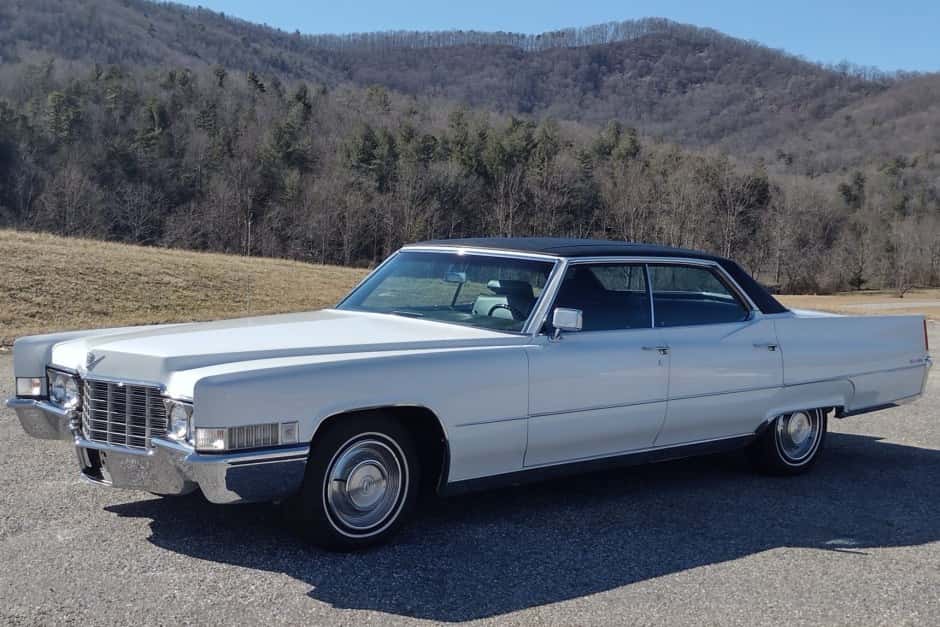 1969 Cadillac DeVille sold for $9,400