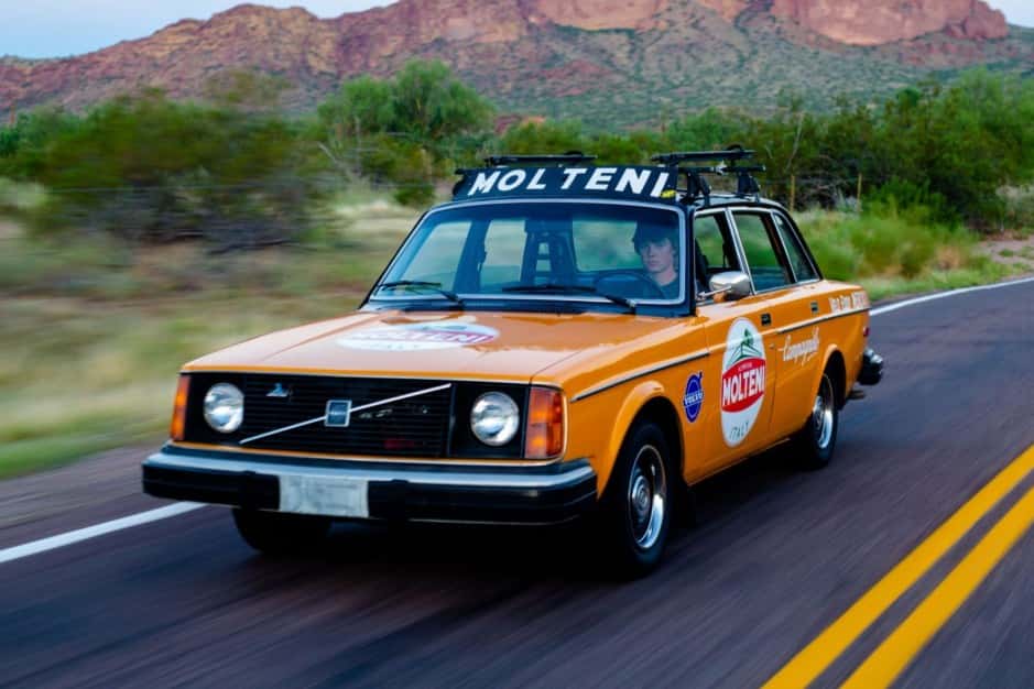 1977 Volvo 240 sold for $7,300