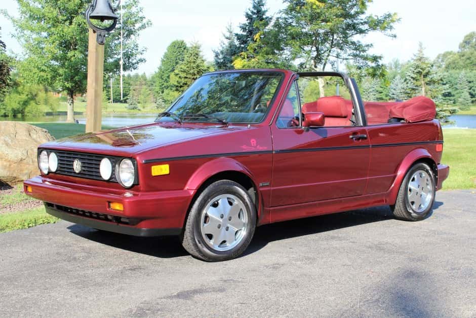 1991 Volkswagen Golf/Rabbit Cabriolet sold for $11,750