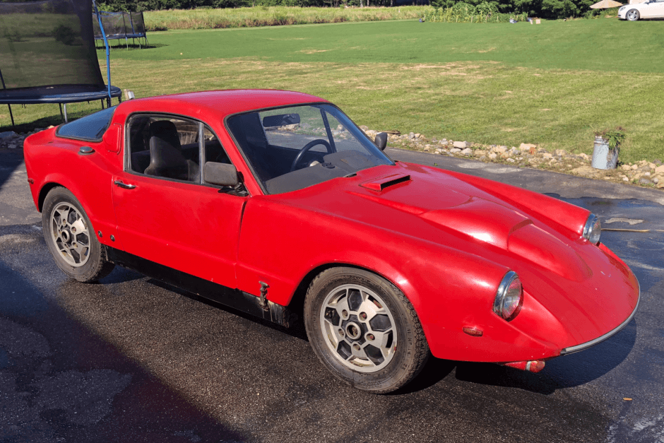 1969 Saab Sonett sold for $4,140