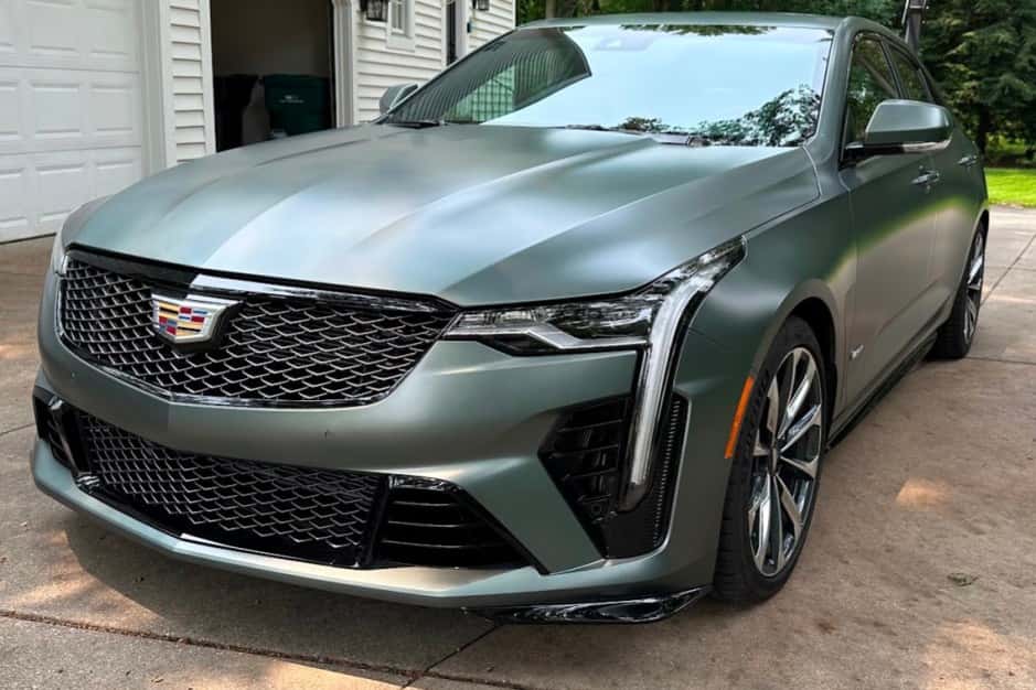 2022 Cadillac CT4 & CT4-V sold for $58,500