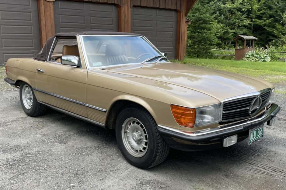 1983 Mercedes-Benz R107 SL sold for $18,000