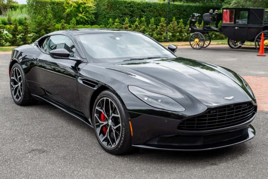 2019 Aston Martin DB11 sold for $87,500