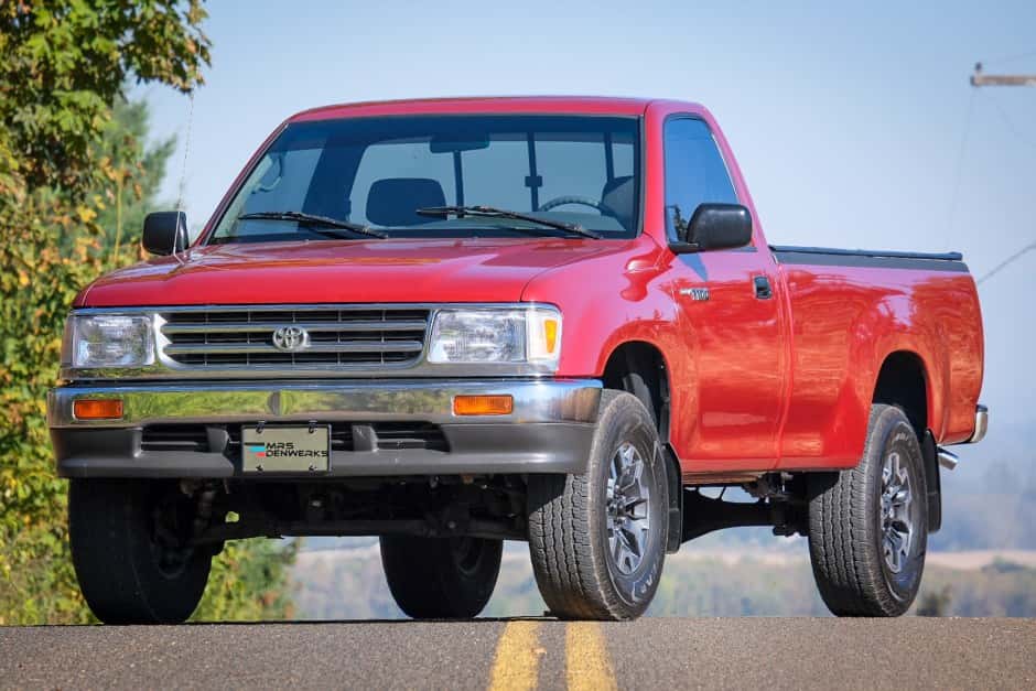 1993 Toyota T100 sold for $9,500