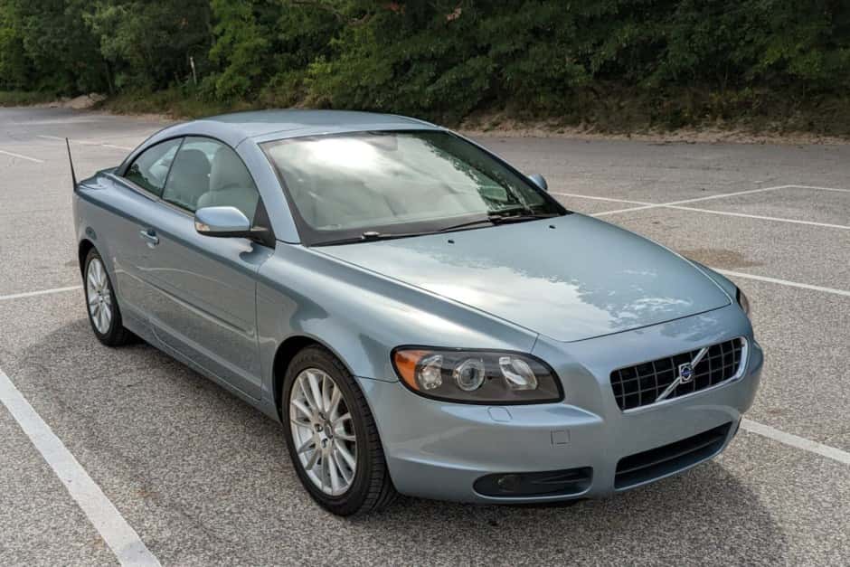 2006 Volvo C70 sold for $17,000
