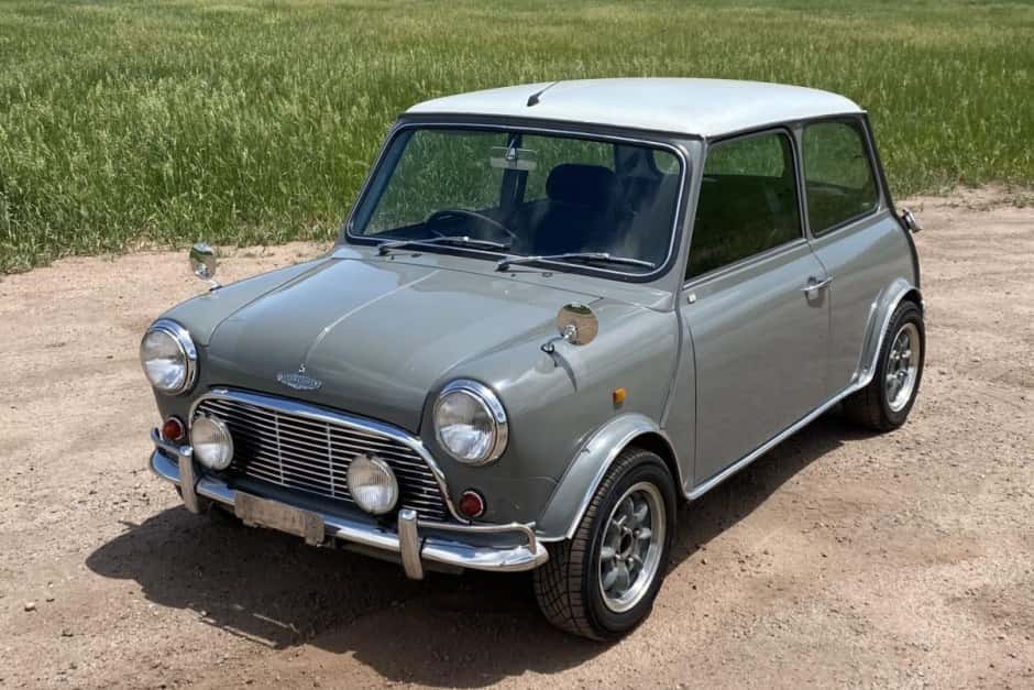 1994 Mini Mk VI & Mk VII sold for $18,500
