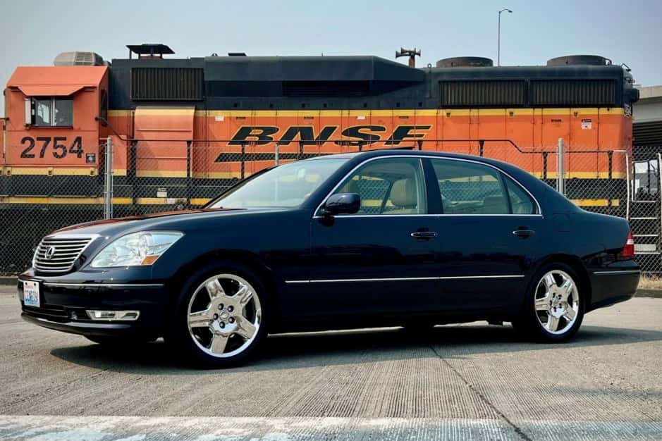 2004 Lexus LS Sedan sold for $12,000