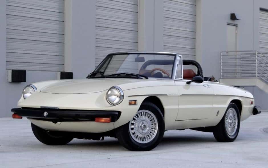 1981 Alfa Romeo 105/115 Spider Series 2 sold for $9,500