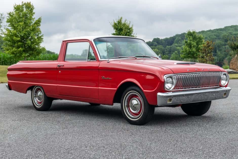 1962 Ford Ranchero sold for $13,500