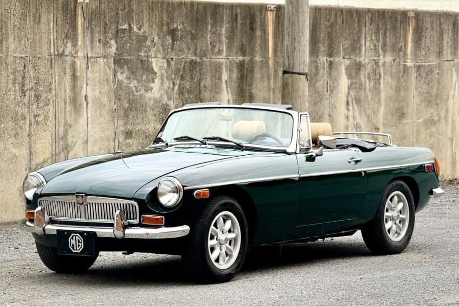1974 MG MGB sold for $28,500