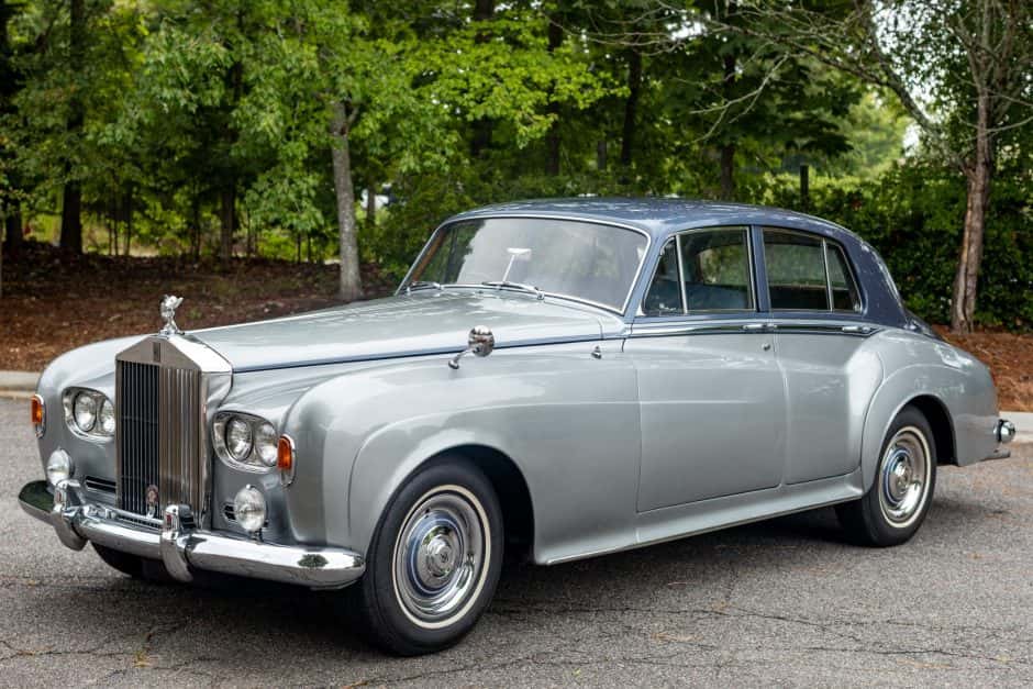 1964 Rolls-Royce Silver Cloud & Phantom V sold for $31,000